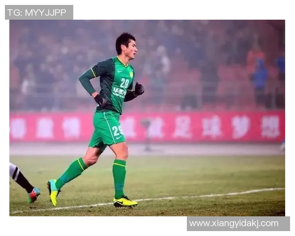 中国足球外援球星的崛起与贡献探索：他们如何改变了中国足球的格局